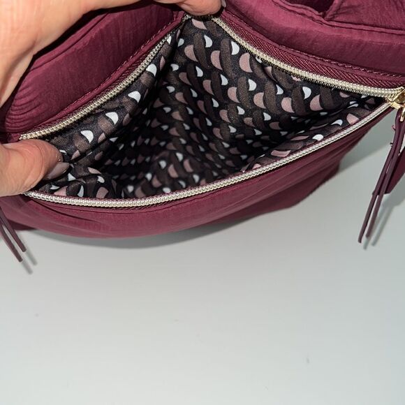Stella & Dot Zip It Oxblood You Do You Detachable Strap Purse Crossbody - Picture 14 of 15
